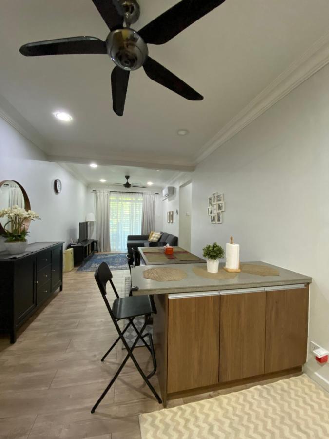 Homestay Hana Senawang Seremban Zewnętrze zdjęcie